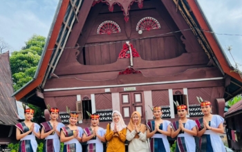 medan danau toba 3 hari 2 malam