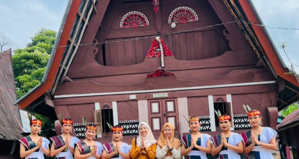 medan danau toba 3 hari 2 malam