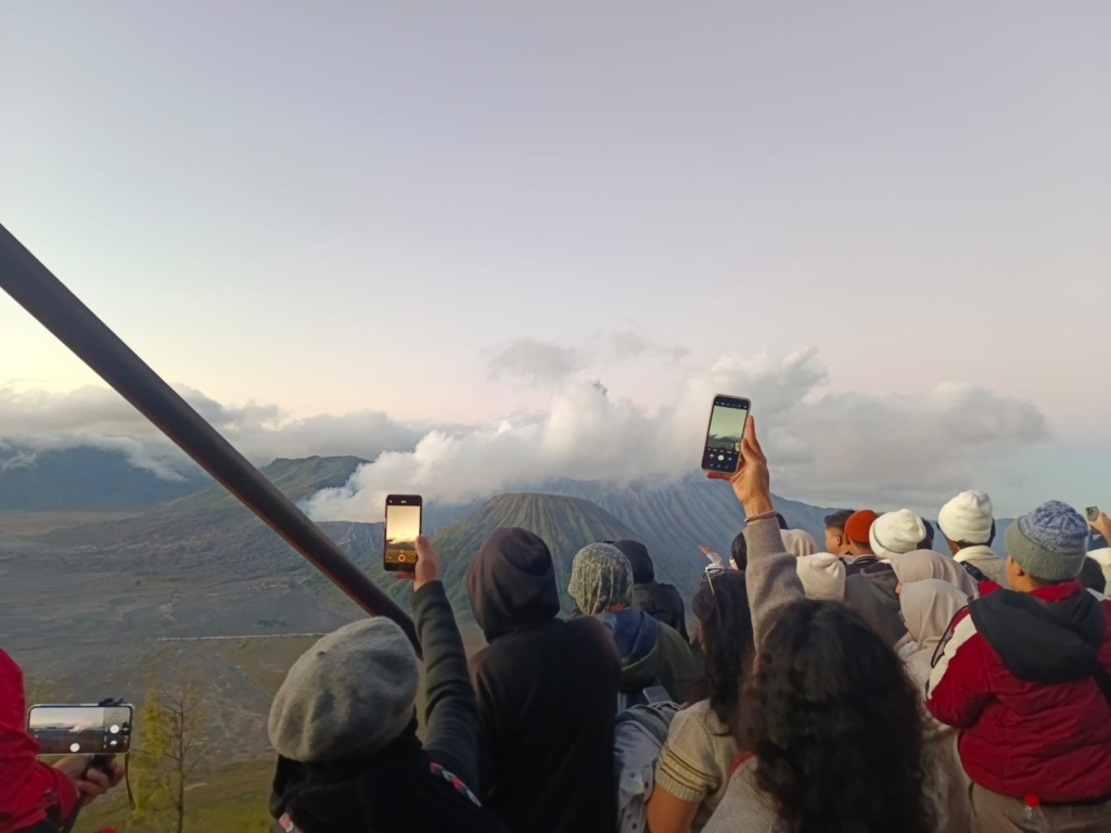 percutian surabaya bromo