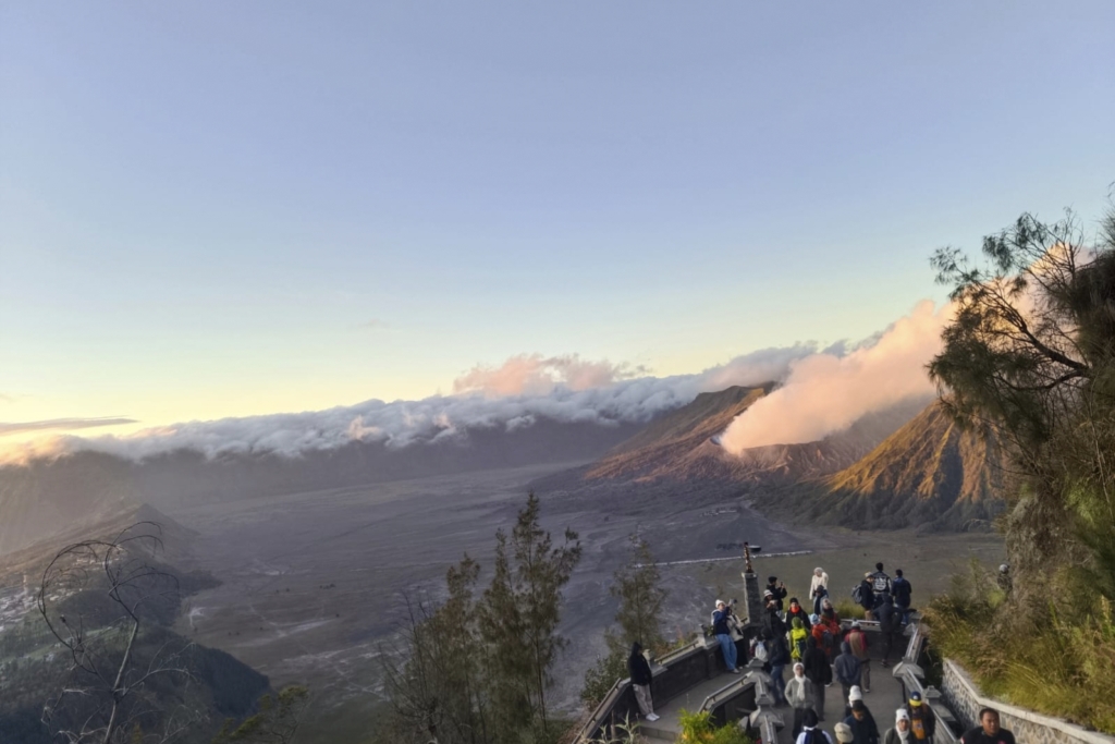 percutian surabaya ijen blue fire 5 har