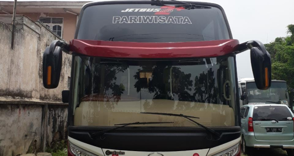 bus pariwisata 40 seat