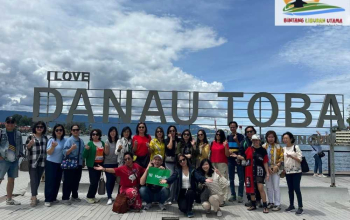 aktivitas wisata di Danau Toba
