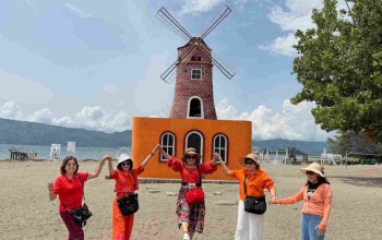 tempat wisata viral di samosir